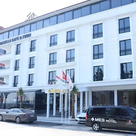 Hotel Mes & Spa 3*